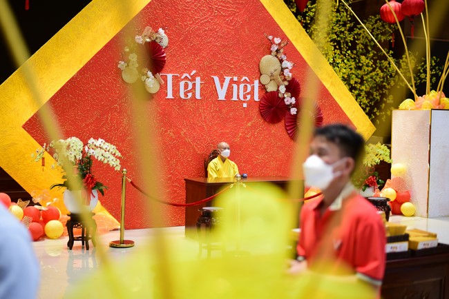 Chùm ảnh mồng một Tết Nhâm Dần